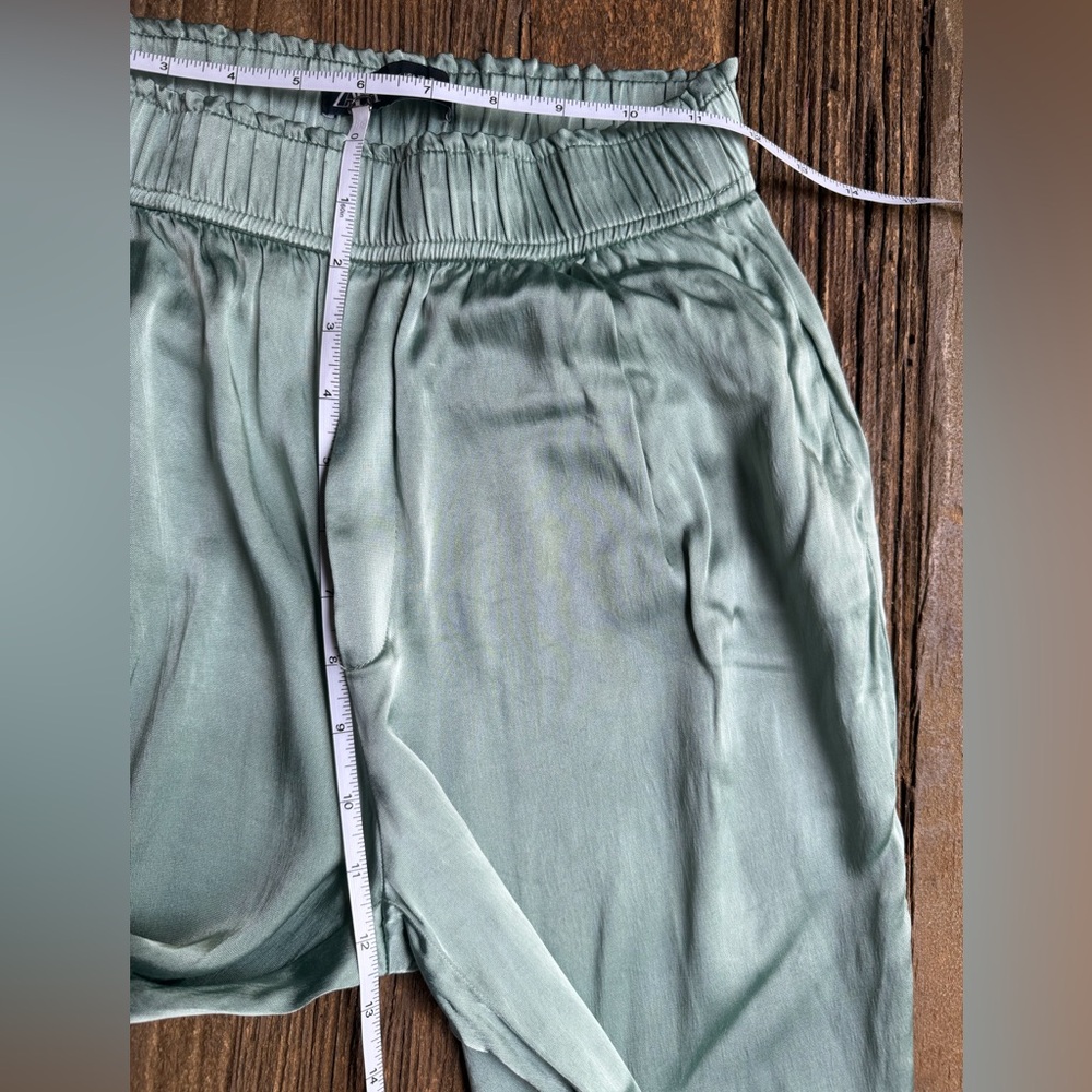 Zara Light Green Satin Effect Jogger Size XS - Picture 10 of 10